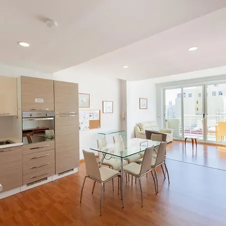 Apartment Beautiful 2br Just Off The Promenade With Seaviews By 360 Estates *