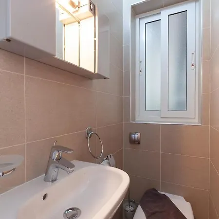 Beautiful 2br Just Off The Promenade With Seaviews By 360 Estates St. Paul's Bay